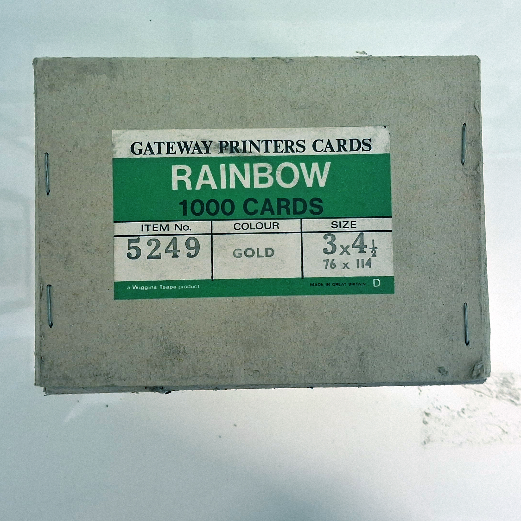 Gold Card Blanks Gold Card Blanks Gateway Printers Cards - Rainbow Cards These are vintage printing blank cards. Sold as "Gateway Printers Cards - Rainbow Cards", they are perfect for business cards, note cards or wedding stationery. Size: 76 x 114mm | 3 x 4 1/2 in. Weight: Approx 200gsm. Colour: Pink Packed in 50's. Manufacturer: Wiggins Teape